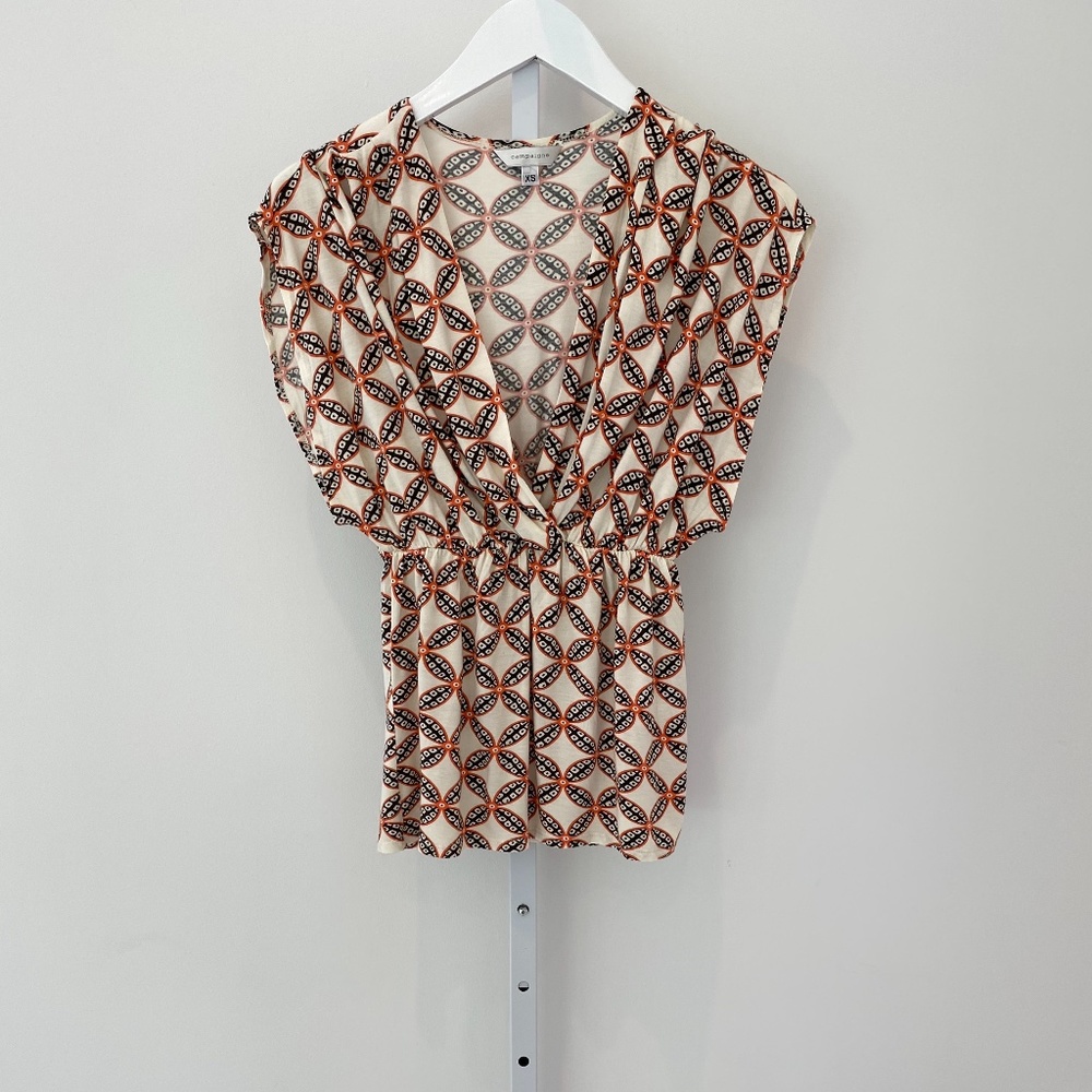 CAMPAIGNE ORANGE MULTI PRINT TOP SIZE XS NWOTS!